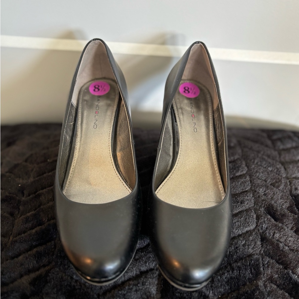 Bandolino Women's Black Pumps Size 8.5